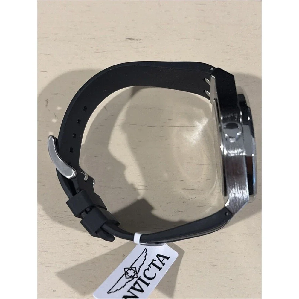 Invicta Speedway Rim 70038 Men’s Black Silicone Strap Quartz Watch New in Box